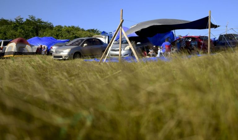 Siguen ceses de funcionarios en Puerto Rico por suministros