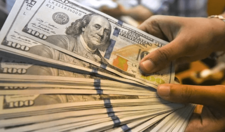 Contribuyentes comienzan a recibir dinero del estímulo económico