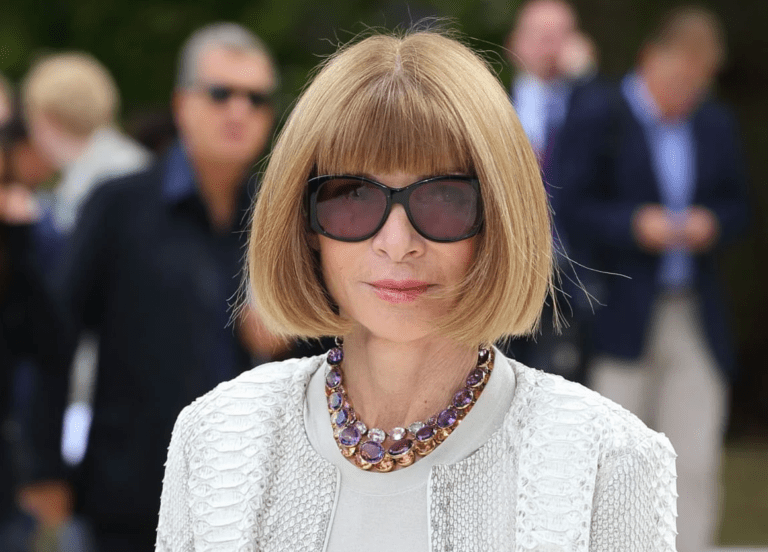 La editora de Vogue, Anna Wintour, dice que el coronavirus ha sido «catastrófico» para la industria de la moda.