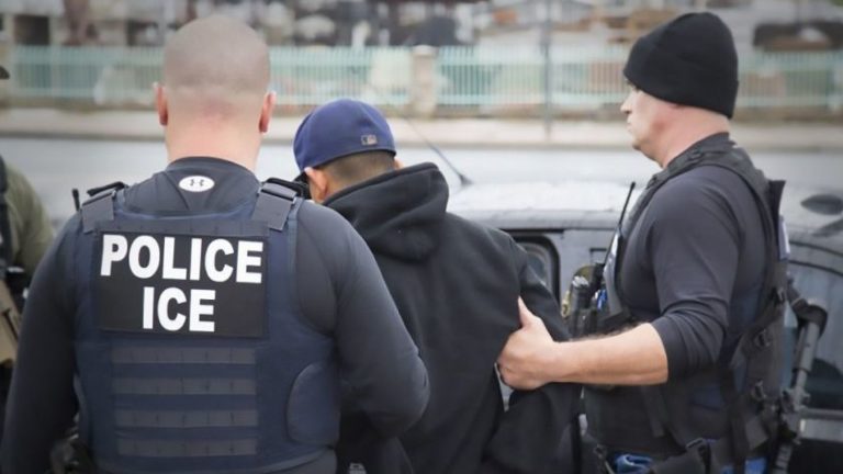 Por COVID- 19 piden a ICE  liberar a detenidos