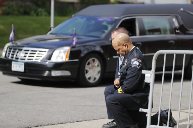 Minneapolis se alista para funerales de Floyd