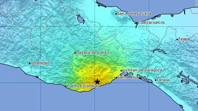 Sismo de magnitud 7,4 golpea el sur de México