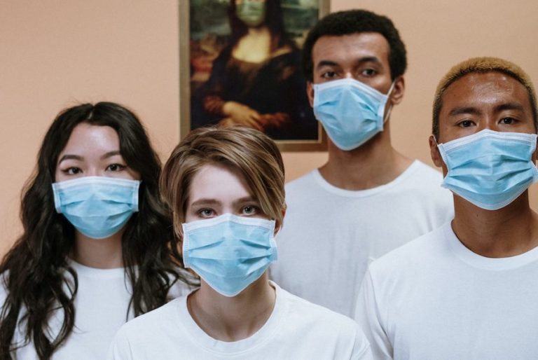 Para detener la propagación del coronavirus lanzan programa para recordar usar las máscaras