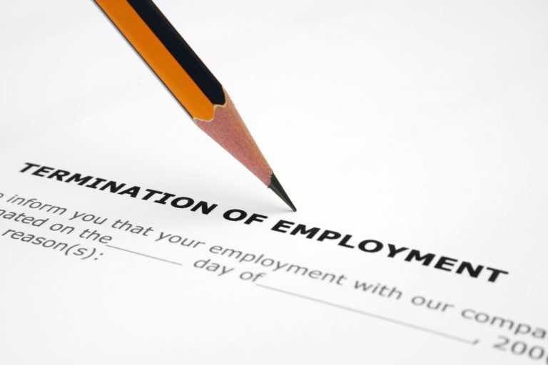 Aumentan solicitudes de desempleo en Massachusetts