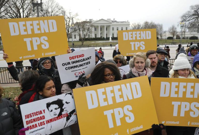 Tribunal de apelaciones permite a Trump poner fin al TPS