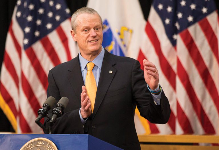 Massachusetts se prepara para distribuir vacuna COVID-19