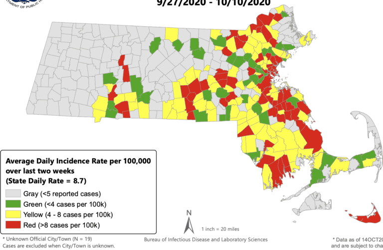 Este de Massachusetts se tiñe de rojo