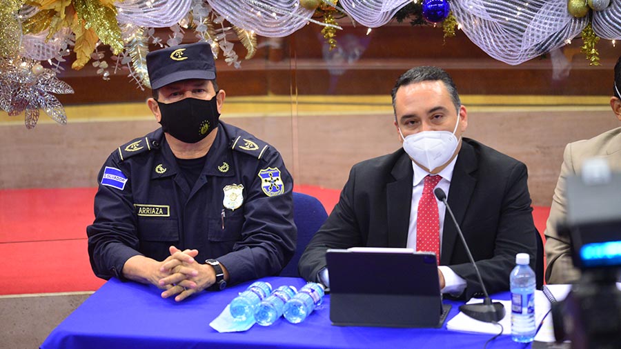 El Salvador: Director de Policía se somete a tribunales 1 mauricio arriaza desafuero asamblea