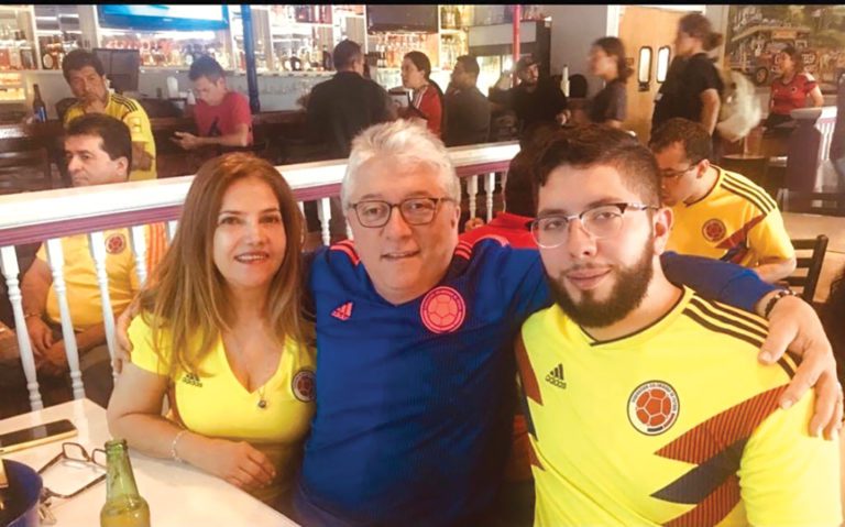 Emotiva carta de madre de candidato a Representante Estatal