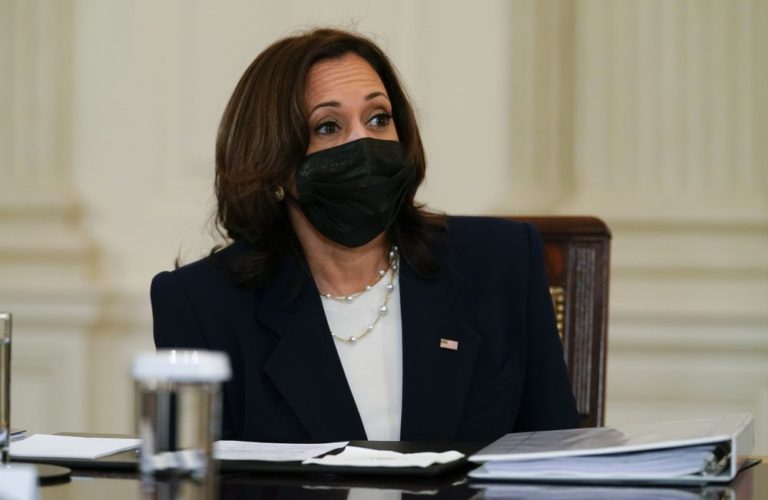 Harris encabezará respuesta del gobierno a problema migratorio