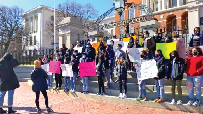 12y13-Chelsea_Manifestantes
