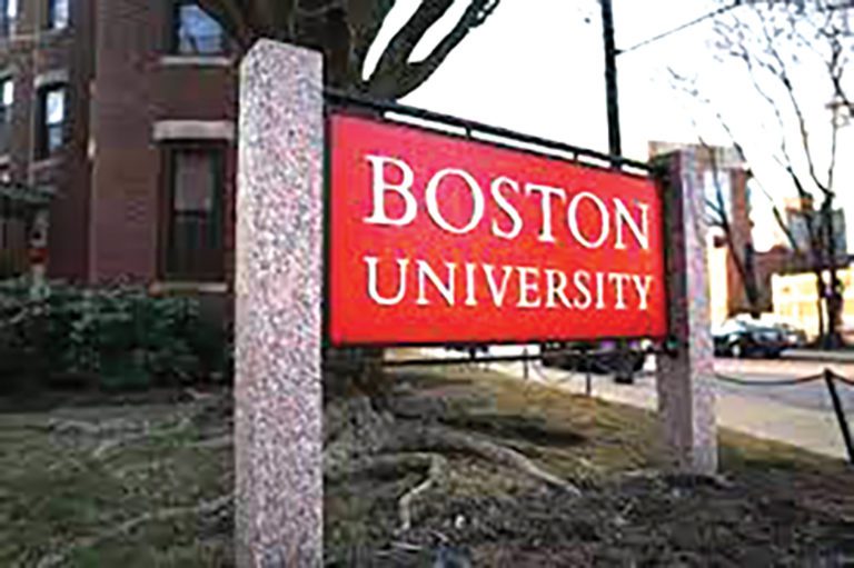 Estudiantes de Boston University deberán vacunarse para regresar a clases