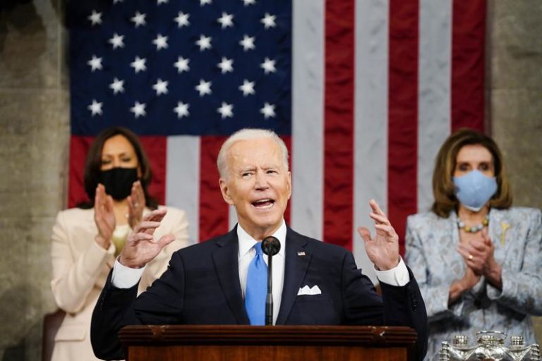 EEUU se levanta de nuevo, afirma Biden ante el Congreso