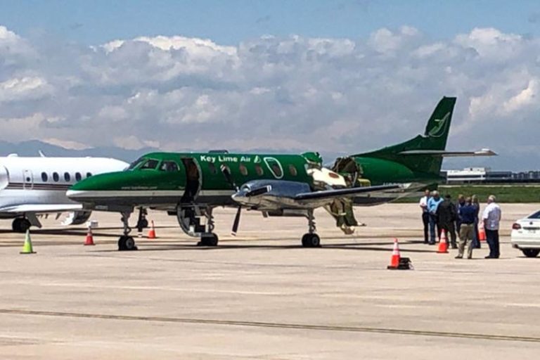 Dos avionetas chocan en el aire y no hay heridos