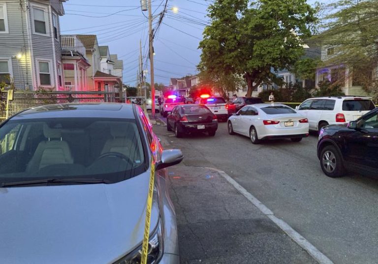 Tiroteo en Rhode Island deja 9 heridos, 3 de gravedad