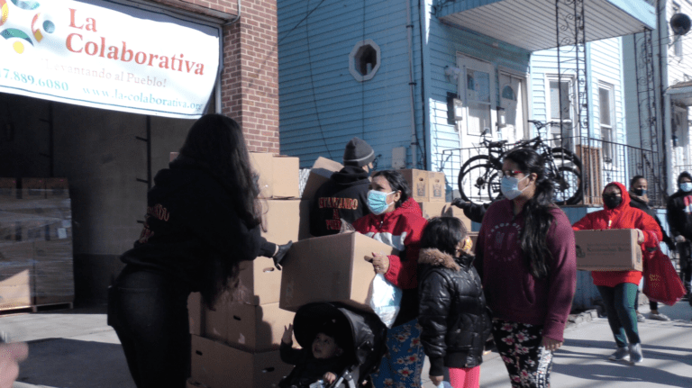 En qué puede ayudar el Ingreso Mínimo Garantizado a las comunidades latinas de Massachusetts gravemente afectadas por COVID-19