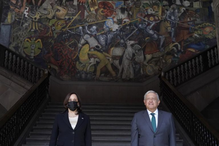 Harris: EEUU puede ofrecer esperanza a latinoamericanos
