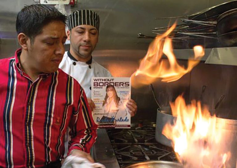Revista y Radio Sin Fronteras de Lynn celebran 10,000 seguidores