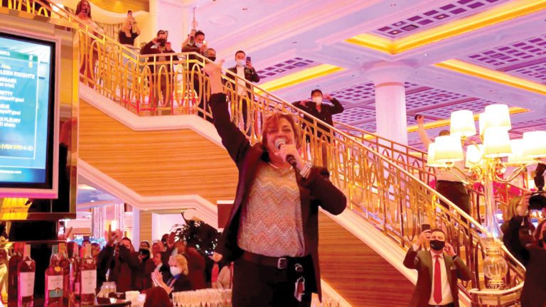 Celebran el fin de las restricciones