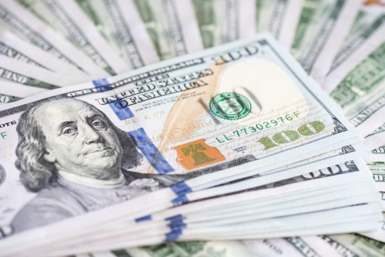Un millón de dólares para residentes vacunados