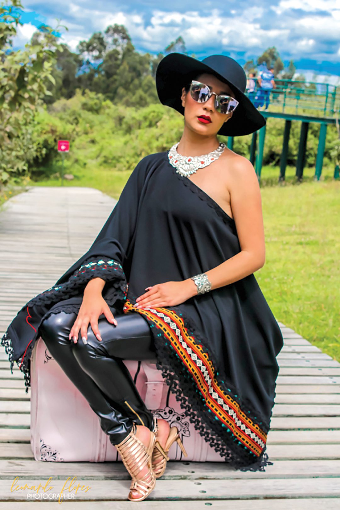 18 BG Maya black poncho dress