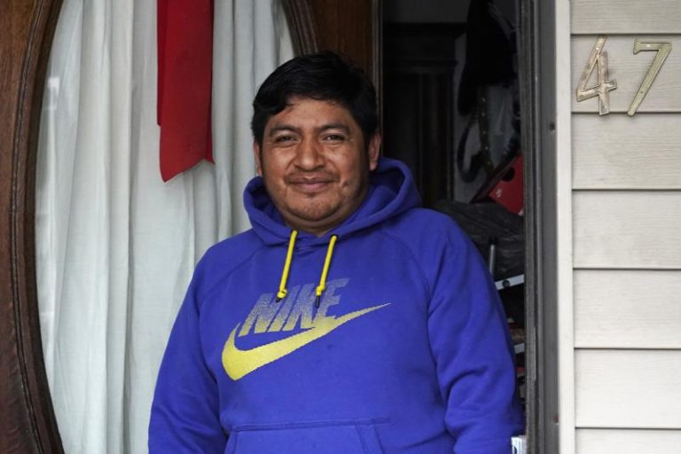 Corte da esperanza a migrantes en riesgo de deportación