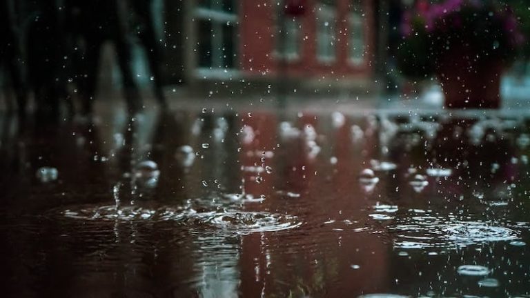 Alerta por posible impacto de tormenta Elsa en Massachusetts