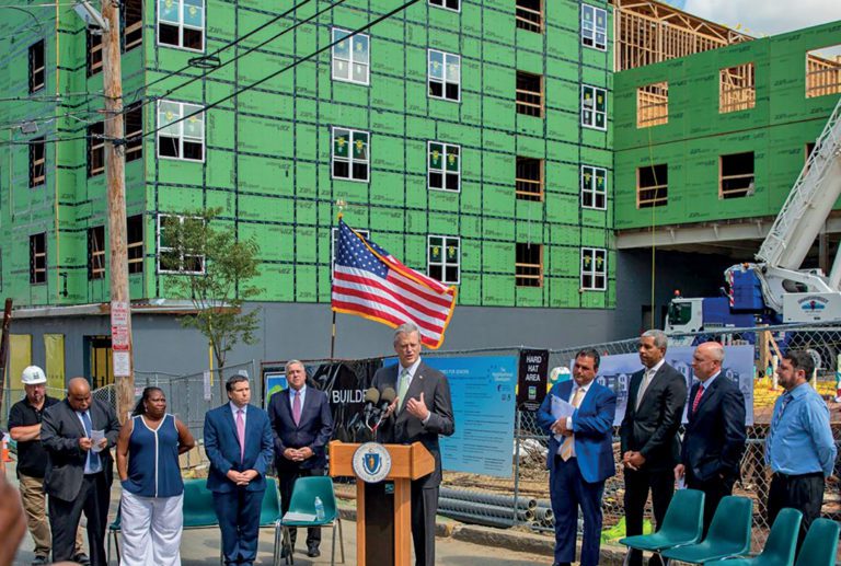 Plan de vivienda de $1 mil millones con fondos federales