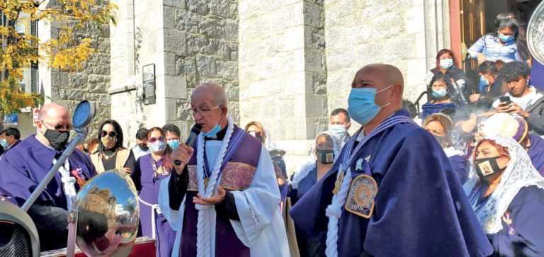 Señor de los Milagros derramó bendiciones en East Boston
