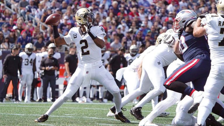 Saints imponen condiciones sobre Patriots en Foxborough
