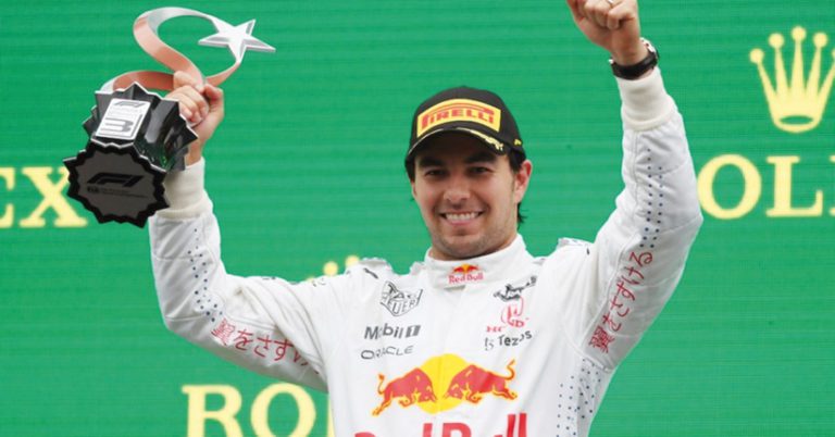 Checo Pérez finalizó tercero
