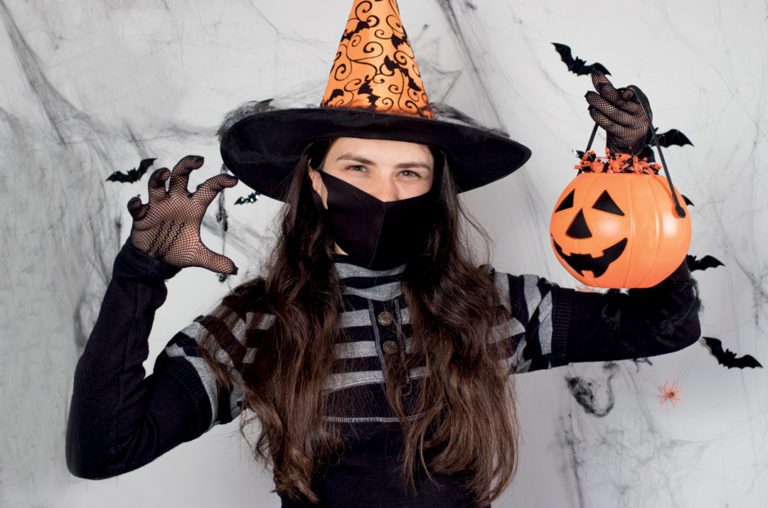 Salem: Pruebas rápidas para todos los visitantes por las fiestas de las brujas