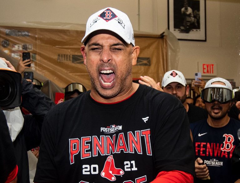 Latinos protagonizan victoria de Boston frente a Tampa Bay