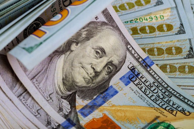 Familias de Massachusetts elegibles para reclamar millones de dólares federales en créditos fiscales por hijos