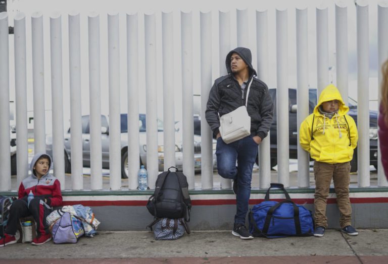 La política «Permanece en México», podría regresar en Noviembre