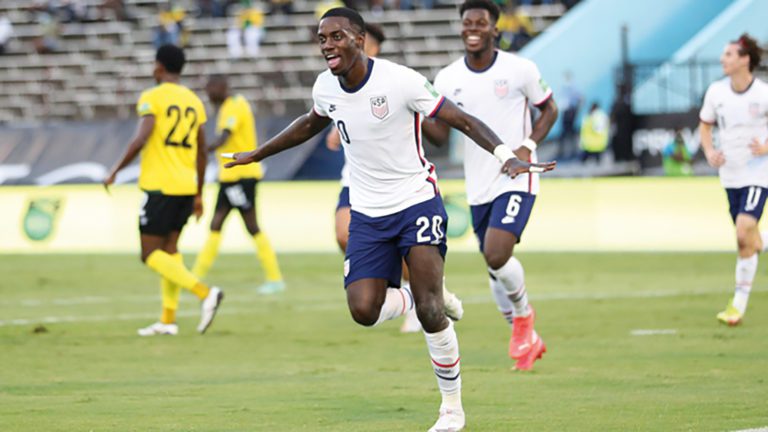 Estados Unidos del cielo contra México al infierno por su irregularidad en la Concacaf