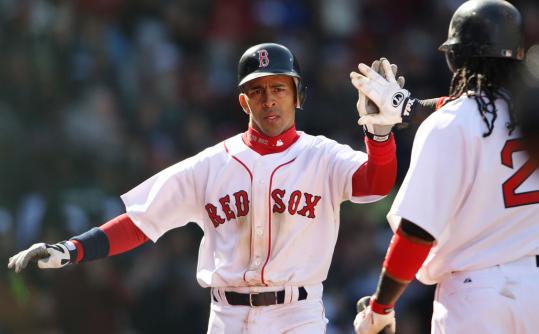 Murió Julio Lugo, exjugador de los Red Sox