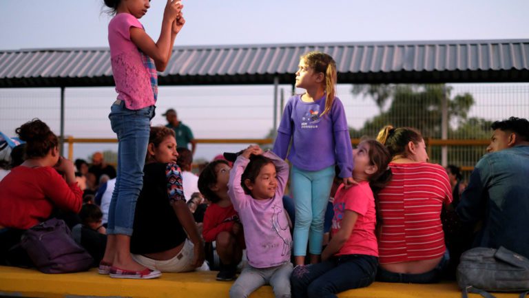 ¡Jóvenes con Parole Humanitario bajo programa cam, pueden renovarlo!