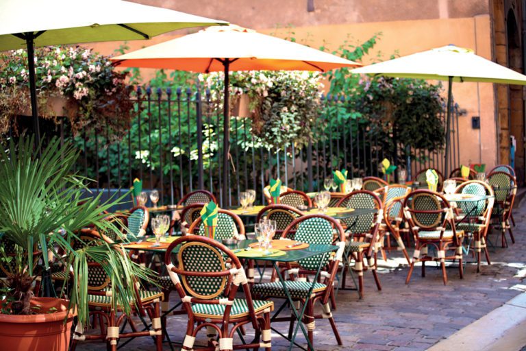 Amplían plazo hasta el 31 de diciembre para comidas al aire libre