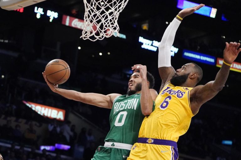 Los Celtics pierden dos partidos en Los Ángeles