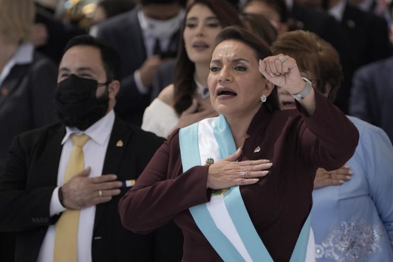 Xiomara Castro se convierte en la 1ra presidenta de Honduras