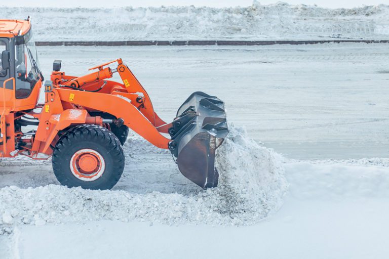 Buscan removedores de nieve en Lynn