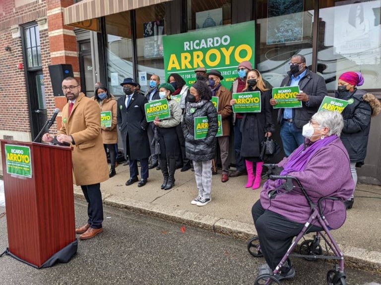 Concejal latino de Boston busca convertirse en fiscal distrital de Suffolk