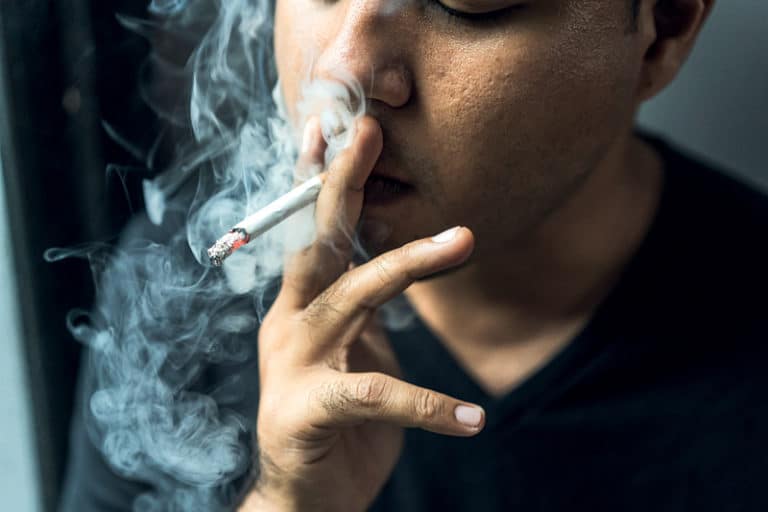 Alarmante uso de tabaco entre los jóvenes