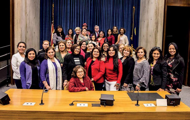 Lynn celebró en grande Día Internacional de la Mujer
