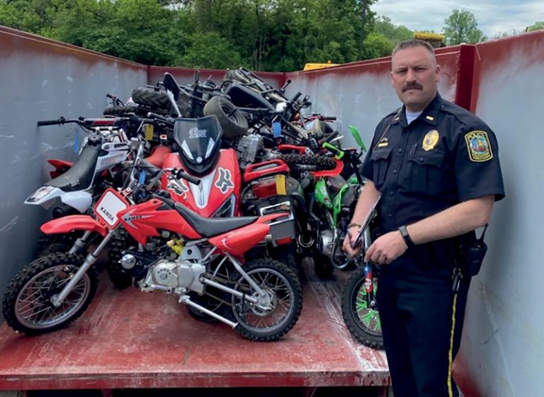 Policía confisca motos todoterreno