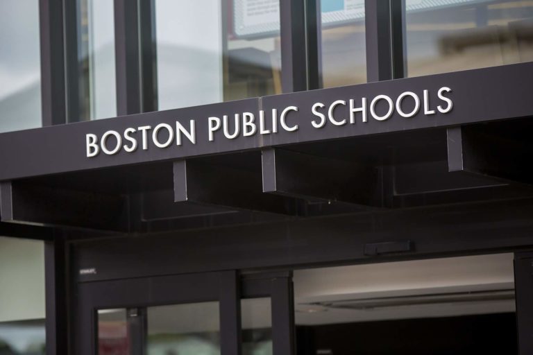 Escuelas Públicas de Boston en el ojo del huracán