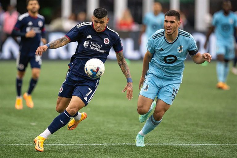 Revolution gana a Minnesota United FC