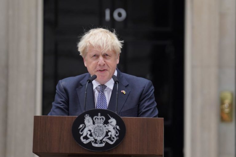 El primer ministro británico anuncia su dimisión