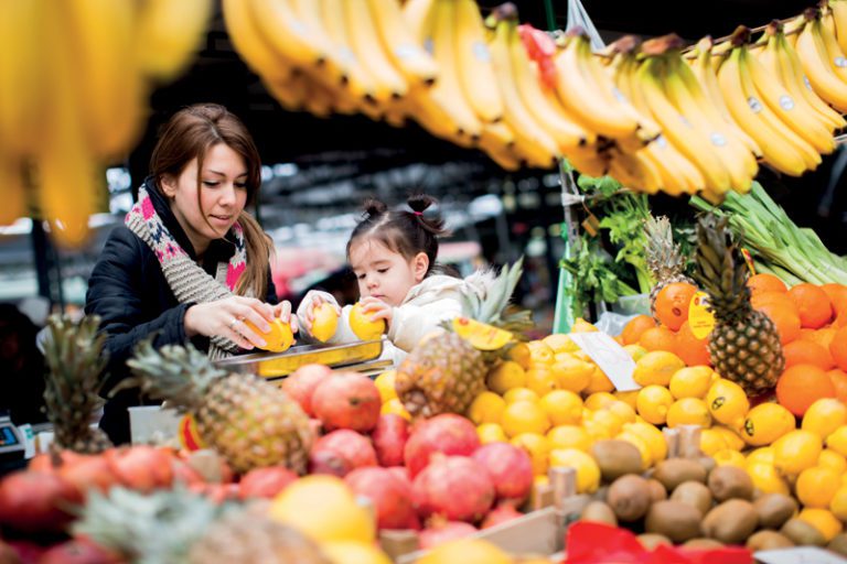 Ayuda alimentaria para latinos en Massachusetts